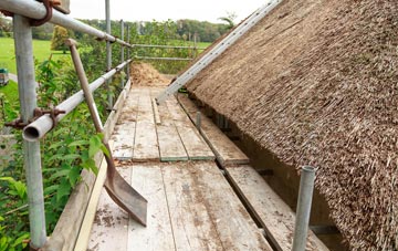 advantages of Llanddewi Rhydderch thatch roofing